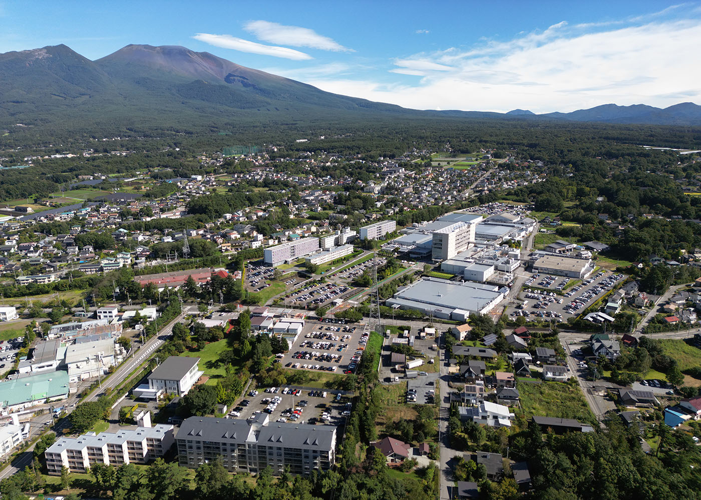 ミネベアミツミの軽井沢本社工場