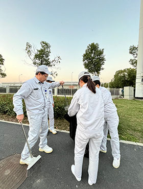 画像：清掃活動の様子