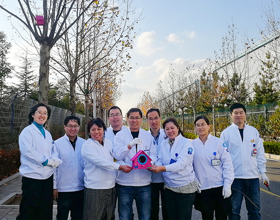 iamge : Group photograph