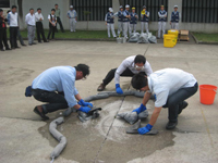Image : Damage control training for chemical substance leaks