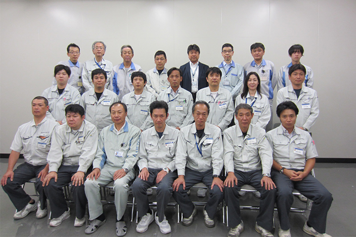 image : ISO 14001 internal auditor trainees and instructors for FY2016