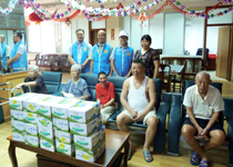 image : Employees take part in the activities 